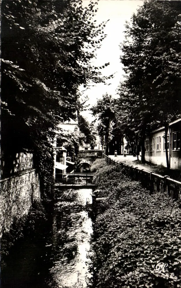 Evreux — Os Margens do Iton — REAL-PHOTO - Frente