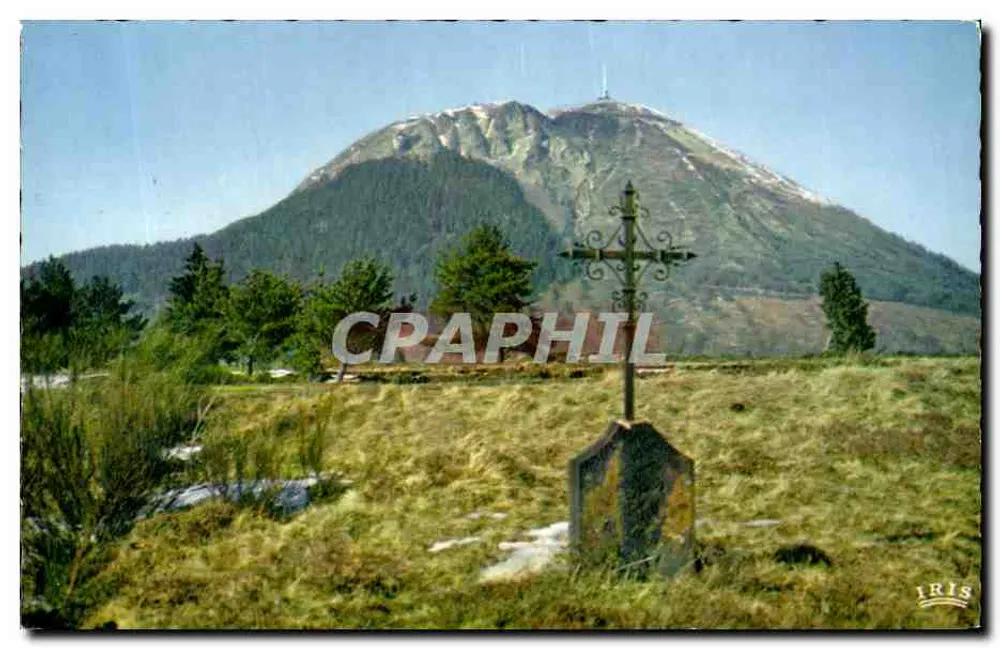 O Puy de Dôme (Alt. 1485 m) — vista panorâmica com cruz — editor IRIS - Frente