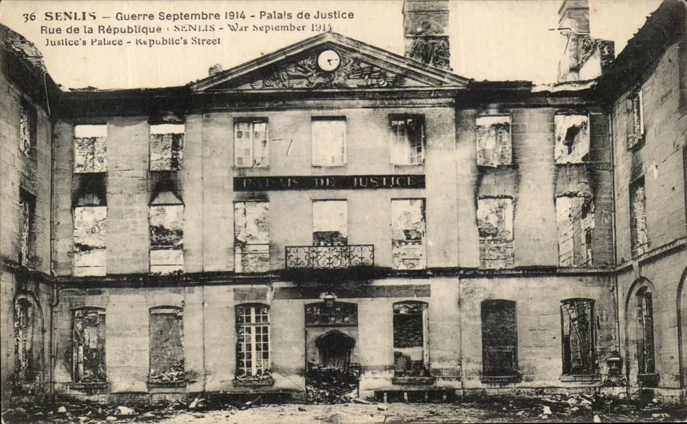 Senlis — Palast der Gerechtigkeit nach dem Septemberkrieg 1914 — Bouillon, Verlag - Vorderseite
