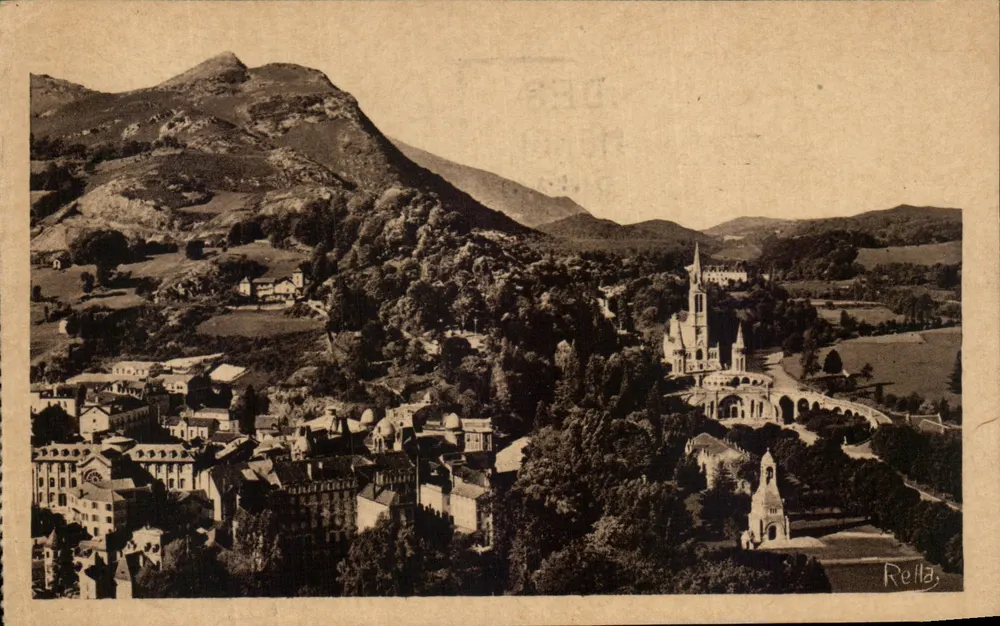 Lourdes — Panoramablick vom Bergfried des Schlossfests — Rella, Nr. 3346 - Vorderseite