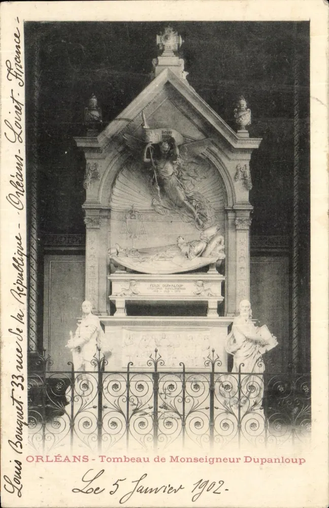 Orléans - Grab von Monsieur Dupanloup — Louis Bouquet, n°33 rue de la République - Vorderseite