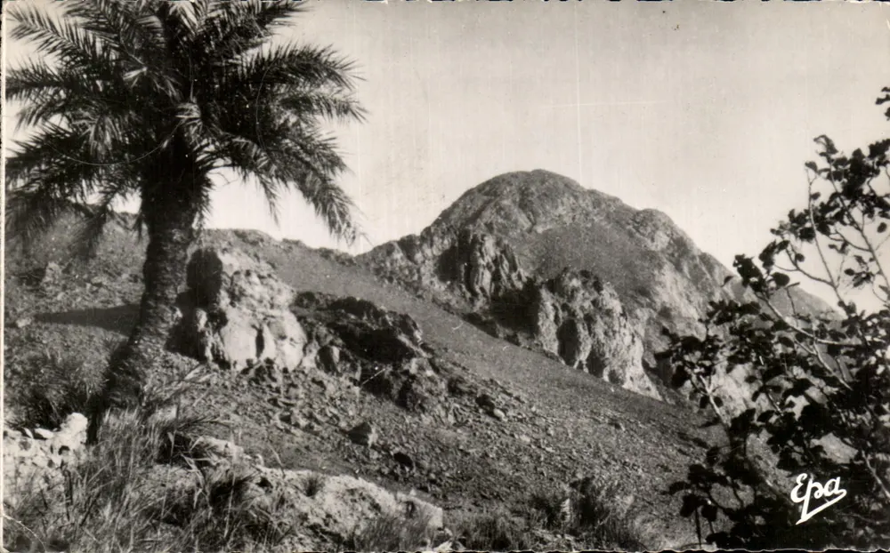 Ain Salah — Mont Tadjmont — Edições Photographicales Epa - Frente