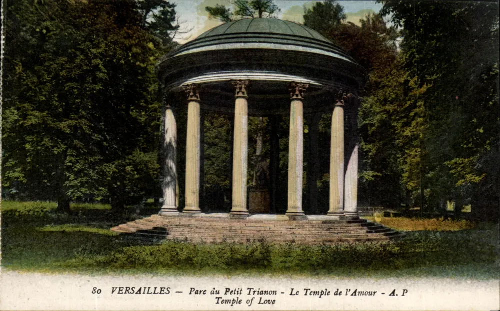 Versailles — Park des Petit Trianon — Tempel der Liebe — A.P. - Vorderseite