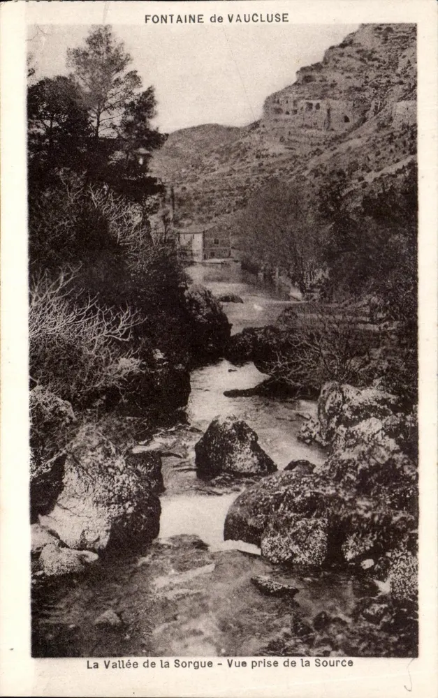 Die Schlucht der Sorgue — Ansicht vom Quellort — Fontaine de Vaucluse, Künstleredition M. F. Beau, Avignon - Vorderseite
