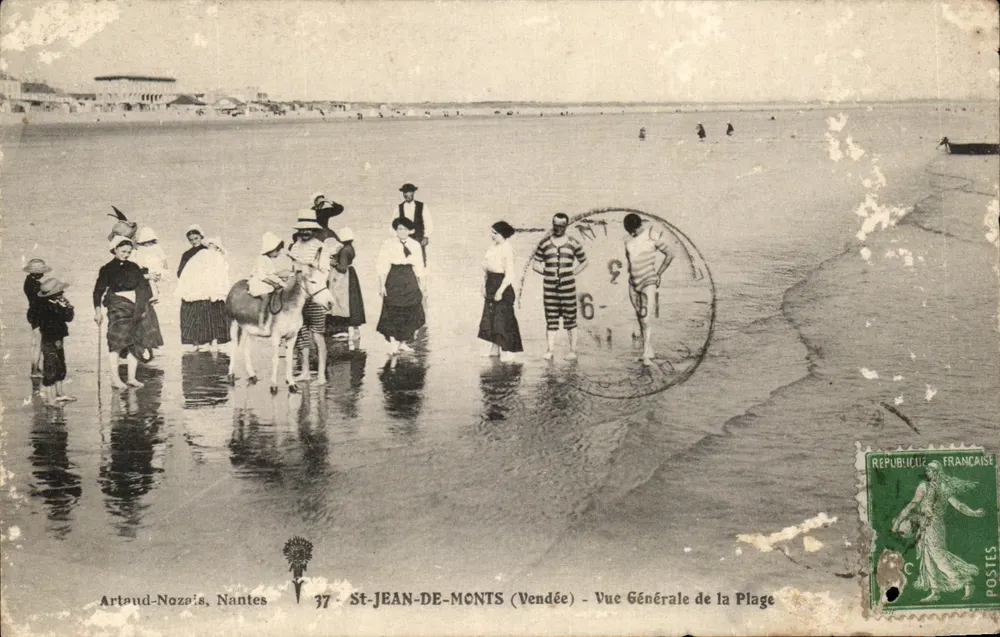 St-Jean-de-Monts (Vendée) — Vue Générale de la Plage — éditeur Artaud-Nozais, Nantes, n°37 - Vorderseite