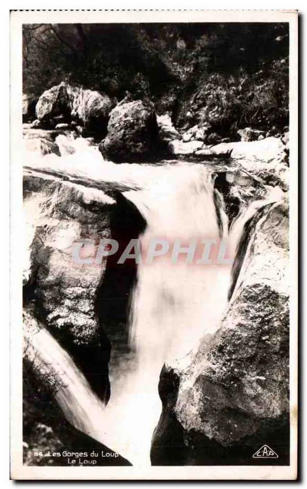 As Gorges do Loup — cascata em um canyon rochoso — editor C.A.P. Strasbourg - Frente