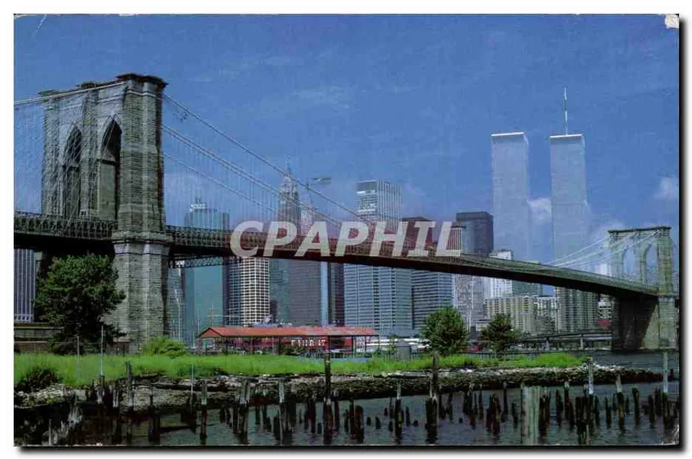 Brooklyn Bridge — vue avec les Twin Towers — Worldpost United States Postal Service - Vorderseite