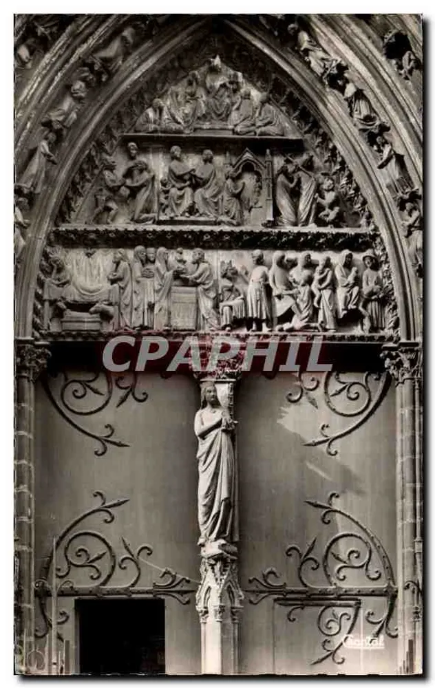 Portal des Cloisters von Notre-Dame - Die Jungfrau - um 1250 - Vorderseite