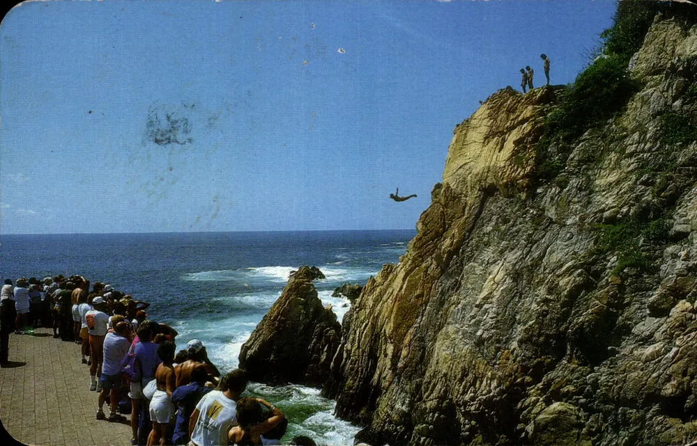Die Taucher bei La Quebrada — Acapulco, Guerrero, Mexiko — Foto von Alfonso Sánchez Dueñas - Vorderseite
