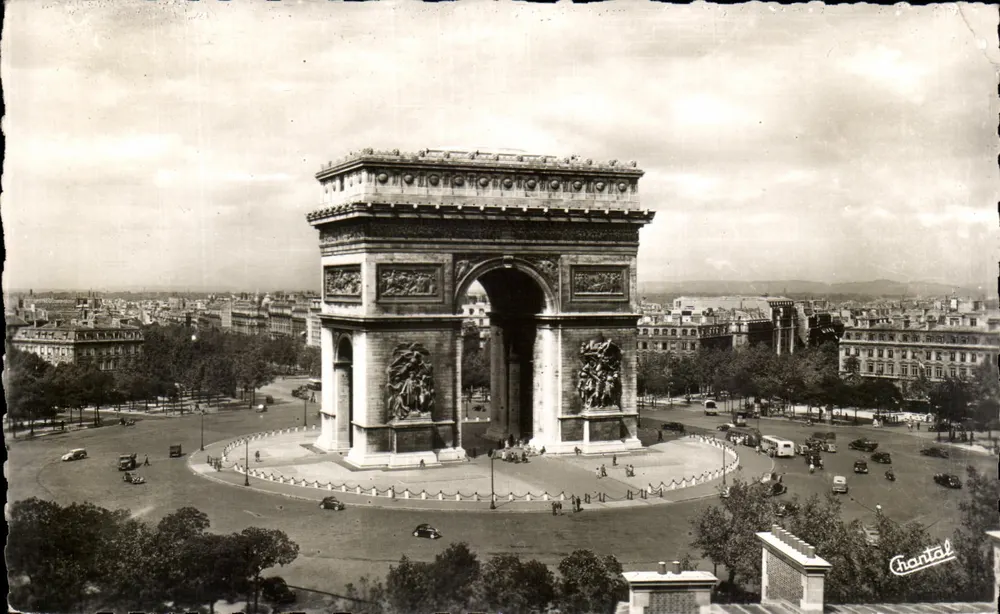 Parigi - L'Arco di Trionfo — Editore Chantal, n° 446 - Recto
