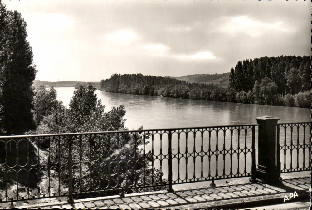 Valence (Tarn) — Die Garonne — Verlag APA - Vorderseite