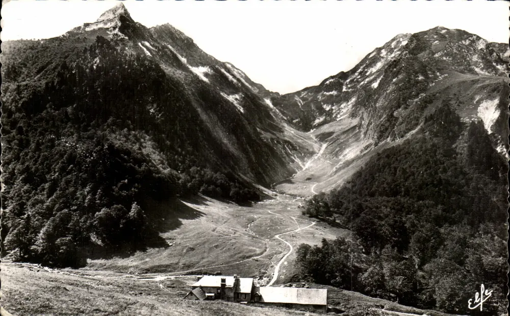 O Asilo e o Ponte de Venasque — Luchon (Haute-Garonne) — Édit. L'Abouche, Pyr. Océan - Frente