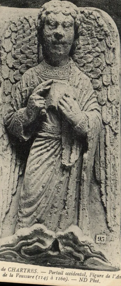 Chartres — Westportal, Figur des Engels der Voussure (1145-1160) — ND Pbot. n°93 - Vorderseite