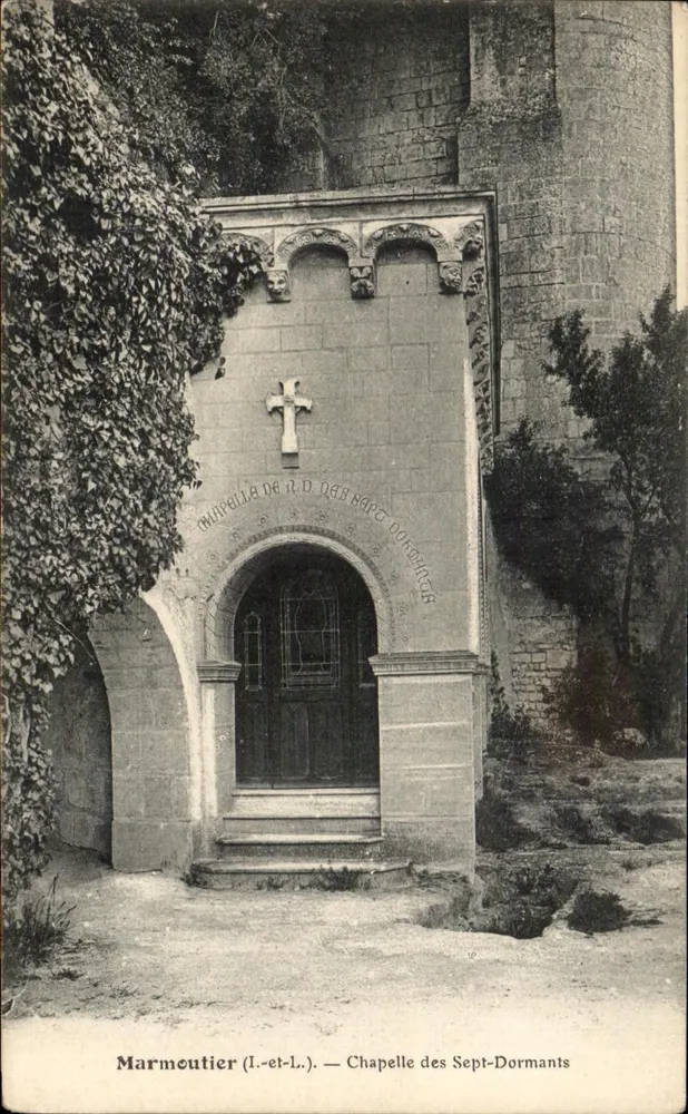 Marmoutier (I.-et-L.) — Capela dos Sete Dormitantes - Frente