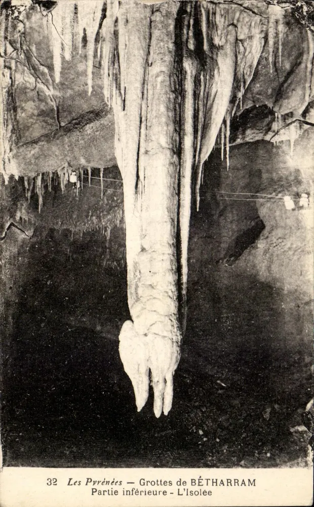 Grotten von Bétharram — Unterer Teil — L'Isolée — Die Pyrenäen - Vorderseite