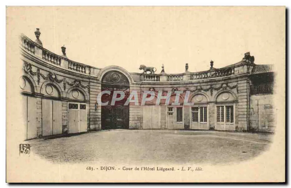 Dijon — Hof des Hôtels Liégeard — L. V., Verlag - Vorderseite