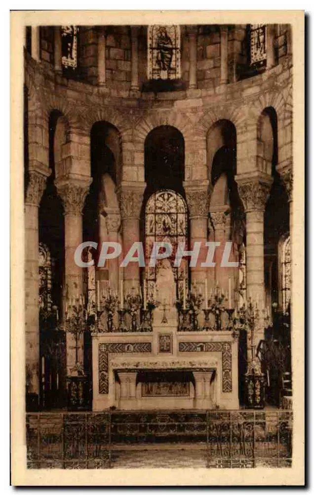 Notre-Dame-du-Port — Clermont-Ferrand — Der Chor und der Hauptaltar - Vorderseite