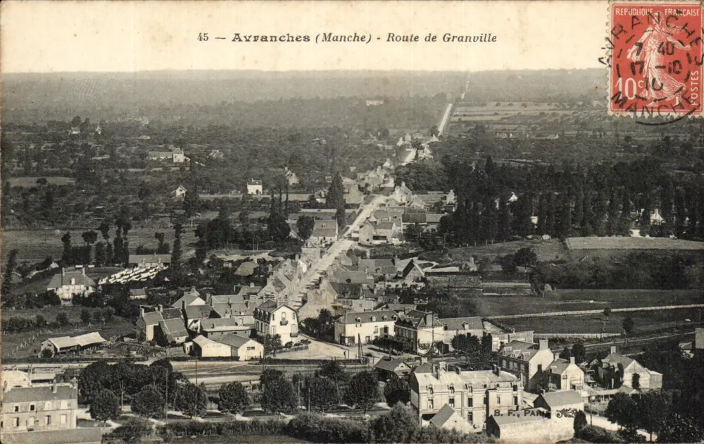 Avranches (Manche) — Route de Granville — B. F. Paris, n°45 - Awers