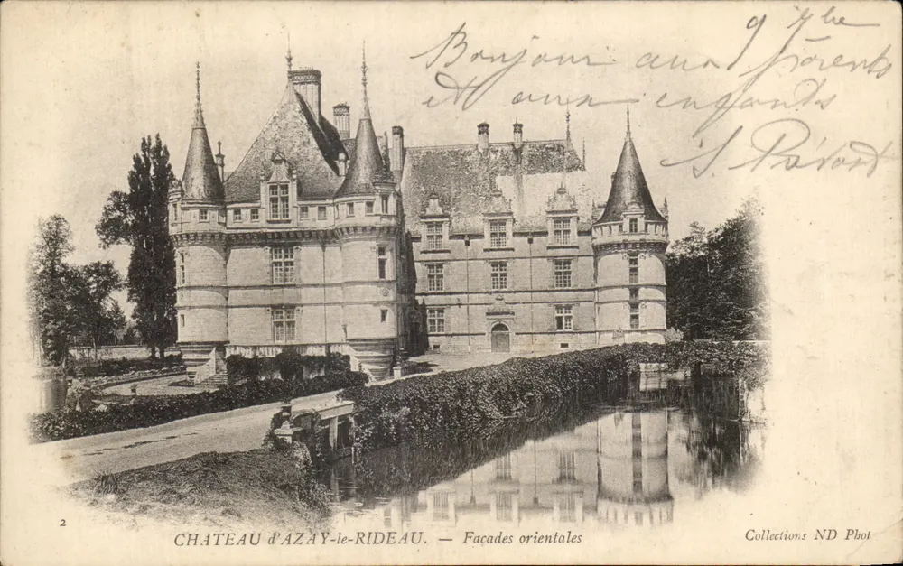 Castelo de Azay-le-Rideau — Fachadas orientais — Collections ND Phot - Frente