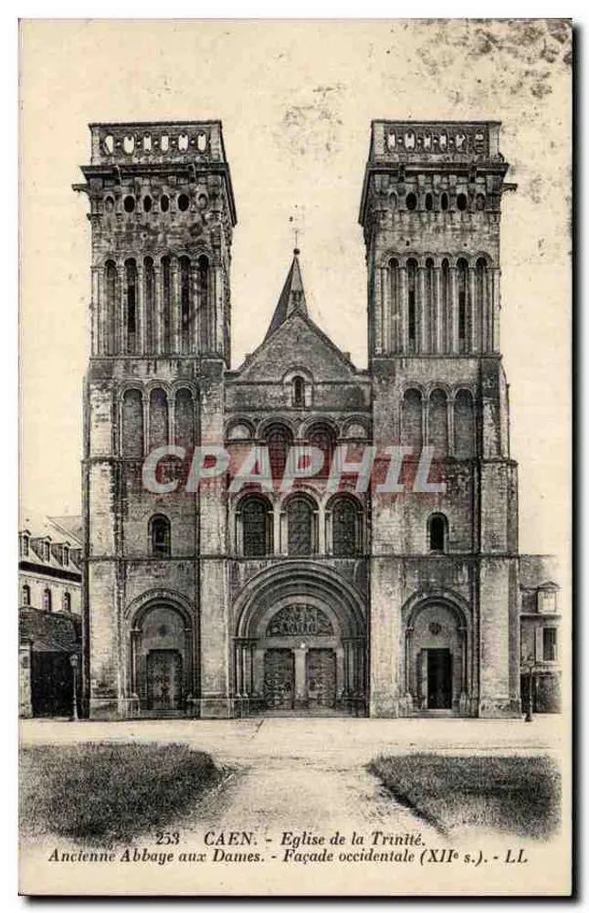 Caen - Ehemalige Abtei der Damen - Westfassade (12. Jahrhundert) - LL - Vorderseite