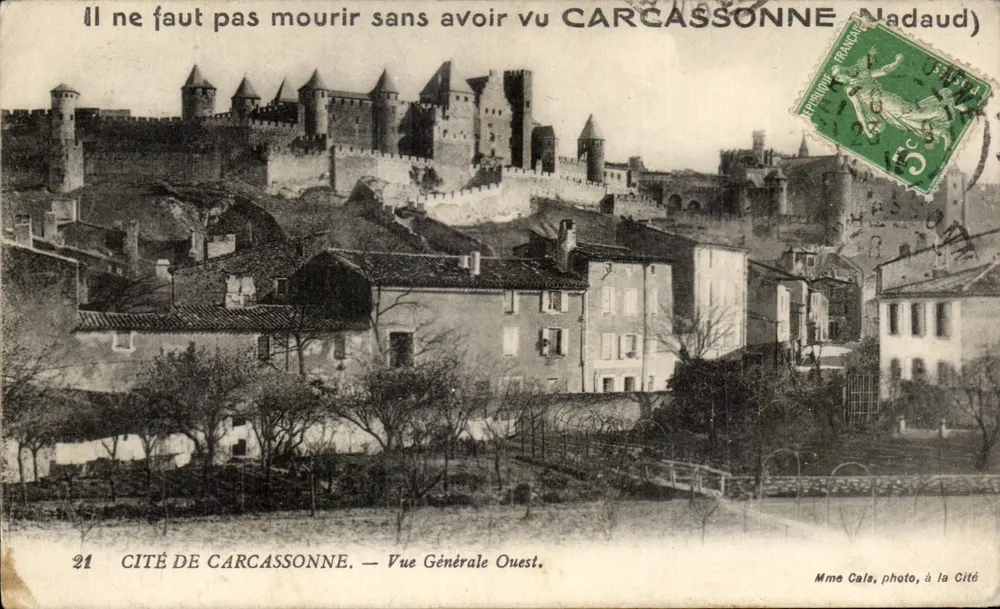 Carcassonne — Vista Geral Oeste — Nadaud - Frente
