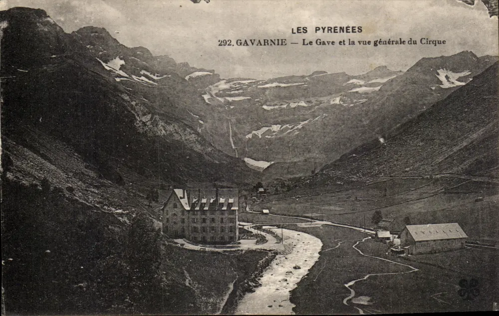 Gavarnie — Der Gave und die allgemeine Aussicht auf den Cirque — Die Pyrenäen, Nr. 292 - Vorderseite