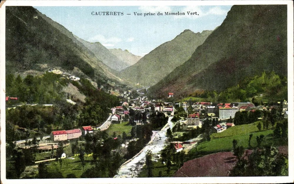 Cauterets — Vista tirada do Mamelon Vert. - Frente