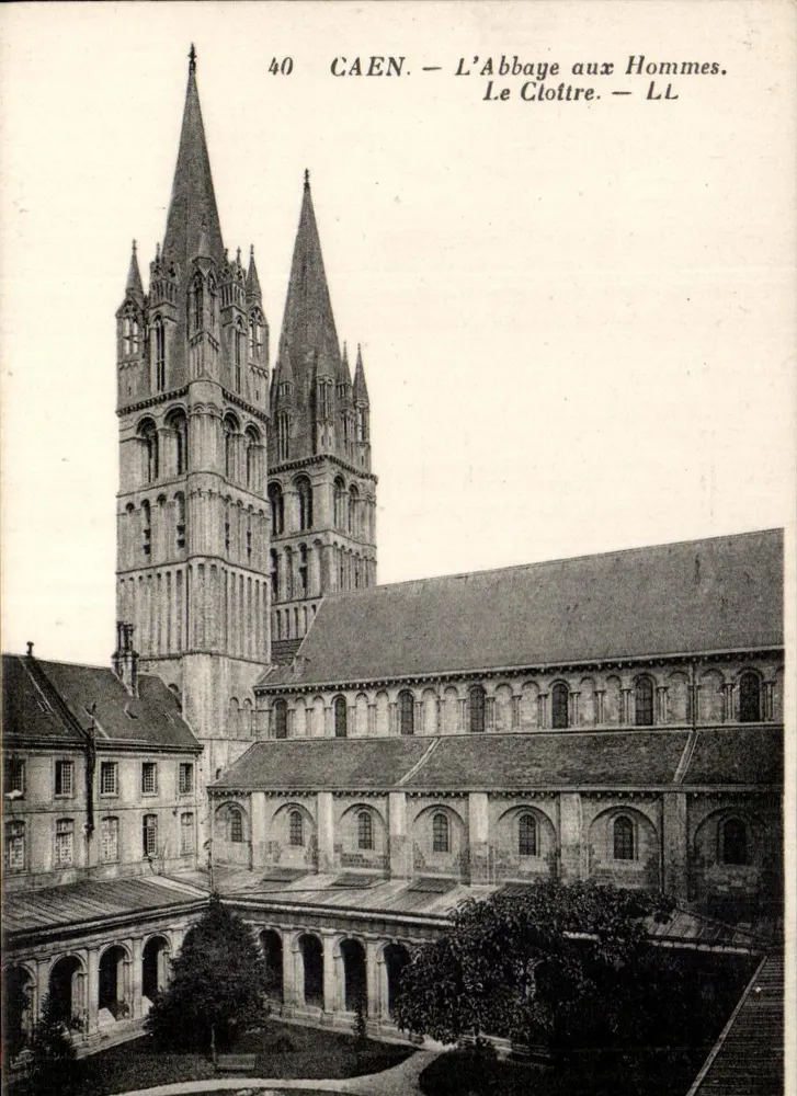 Caen — A Abadia dos Homens. O Claustro — LL - Frente
