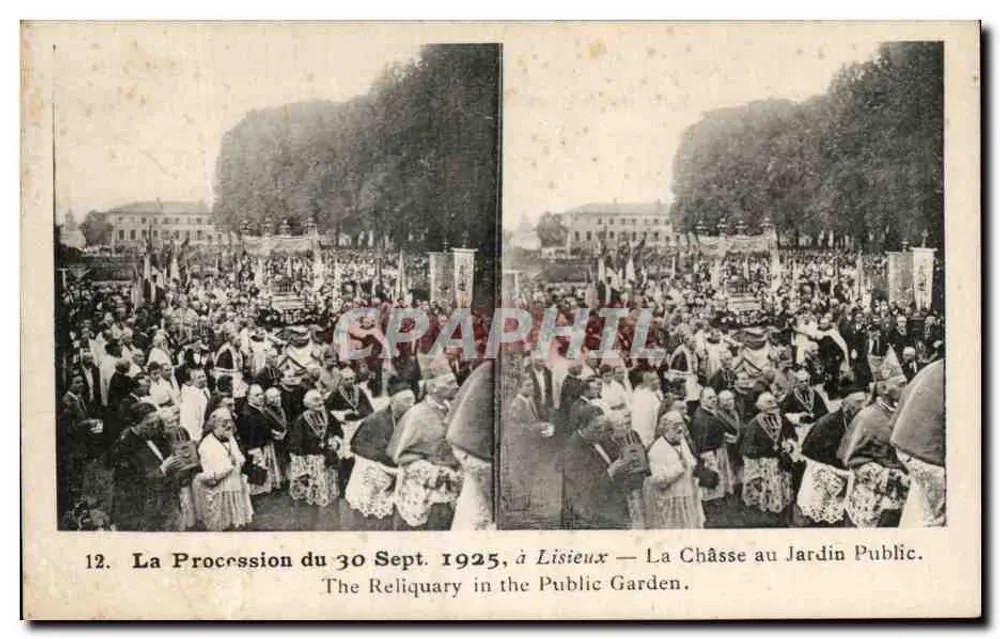 Die Prozession des 30. September 1925 in Lisieux — Die Reliquienschale im öffentlichen Garten - Vorderseite