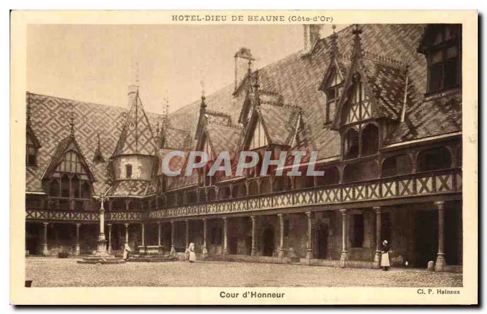 Hôtel-Dieu de Beaune (Côte-d'Or) — Cour d'Honneur — Cl. P. Hainaux - Anverso