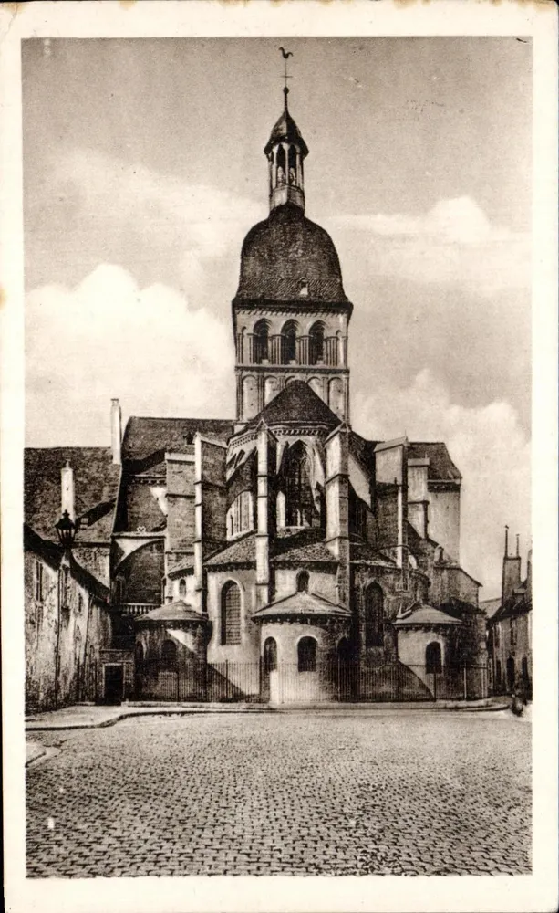 Beaune — A Abside da Igreja Nossa Senhora — LL.32 — Editor Des Arts Photomécanique - Frente