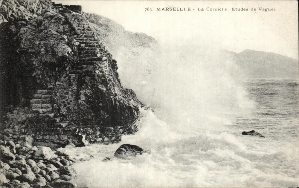 MARSEILLE - A Corniche. Estudos de Ondas — Fototipo Marcelleise, L. R. n° 763 - Frente