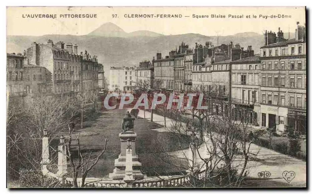 Clermont-Ferrand — Praça Blaise Pascal e o Puy-de-Dôme — L'Auvergne Pittoresque 97 - Frente