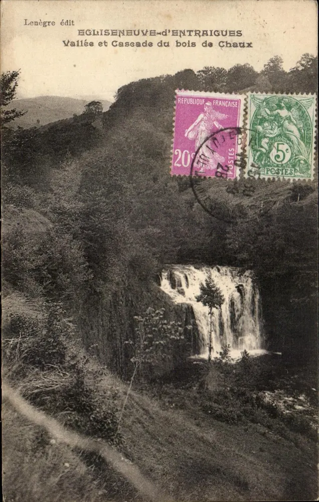 Tal und Wasserfall des Bois de Chaux — Egliseneuve-d'Entraigues — Lenègre Verlag - Vorderseite