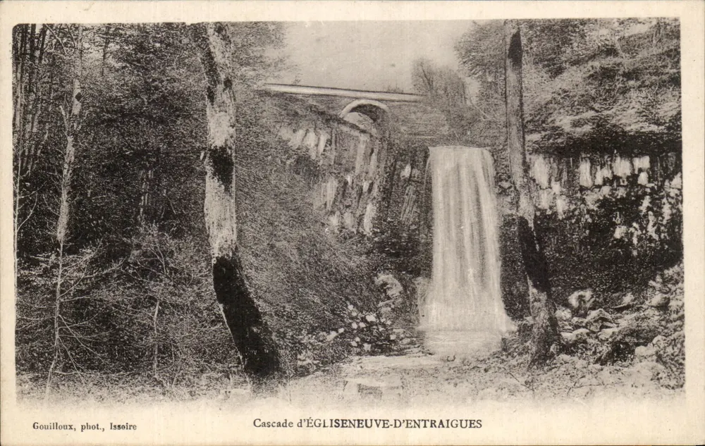 Cachoeira de Égliseneuve-d'Entraigues — Gouilloux, fot., Issoire - Frente