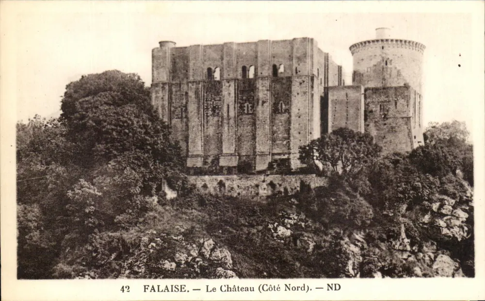 Falaise — O Castelo (Lado Norte) — ND - Frente