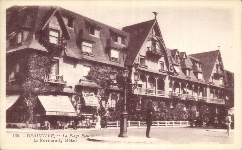 Deauville, 'La Plage Fleurie' — Das Normandy Hotel — G. Arraud, n° 105 - Vorderseite