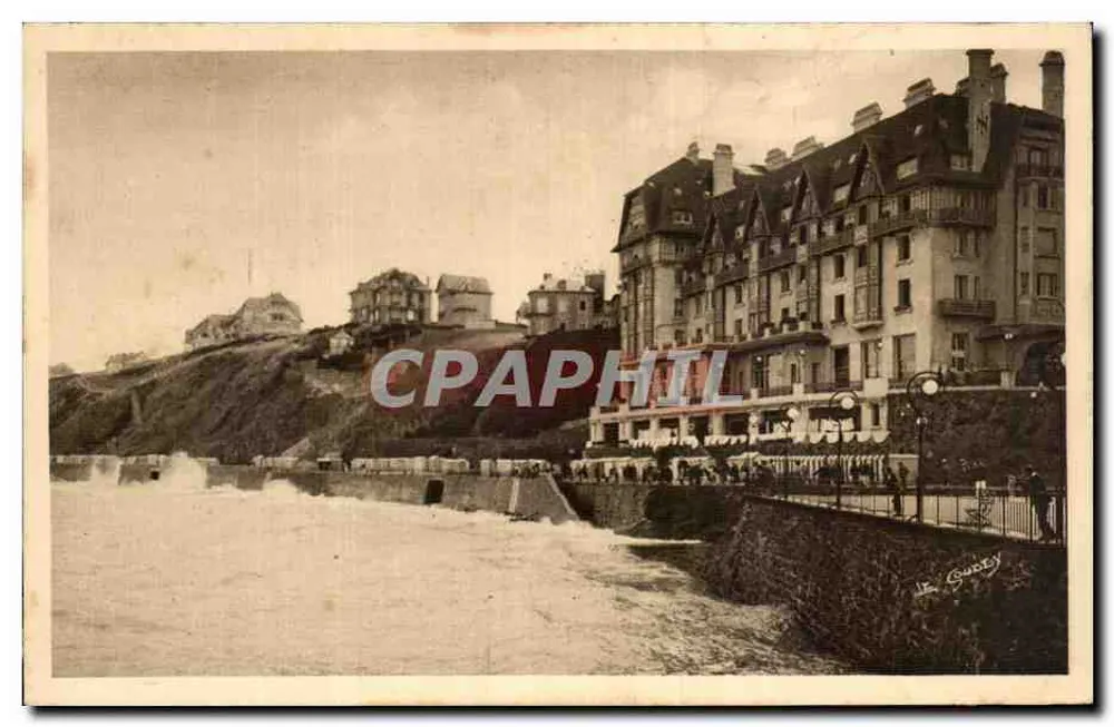 Granville — Het hotel Normandy dicht bij de strand en het casino — Uitg. Le Goube, St-Brieuc - Voorkant