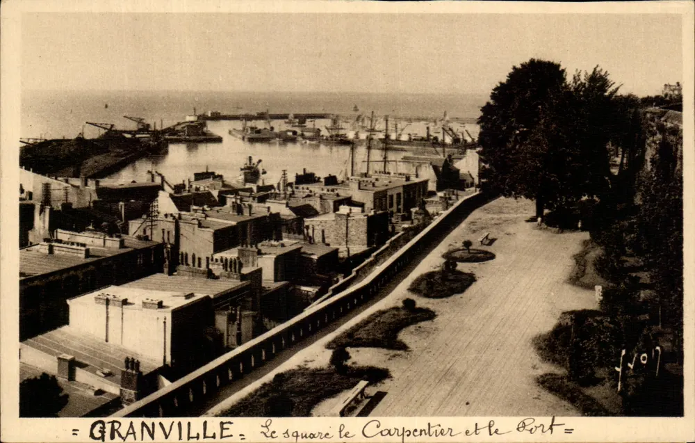 Granville — Platz Le Carpentier und der Hafen — La Douce France, n°180 - Vorderseite