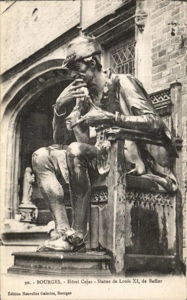 Bourges - Hotel Cuja - Statue des Louis XI, von Baffier - Edition Nouvelles Galeries, Bourges - Vorderseite