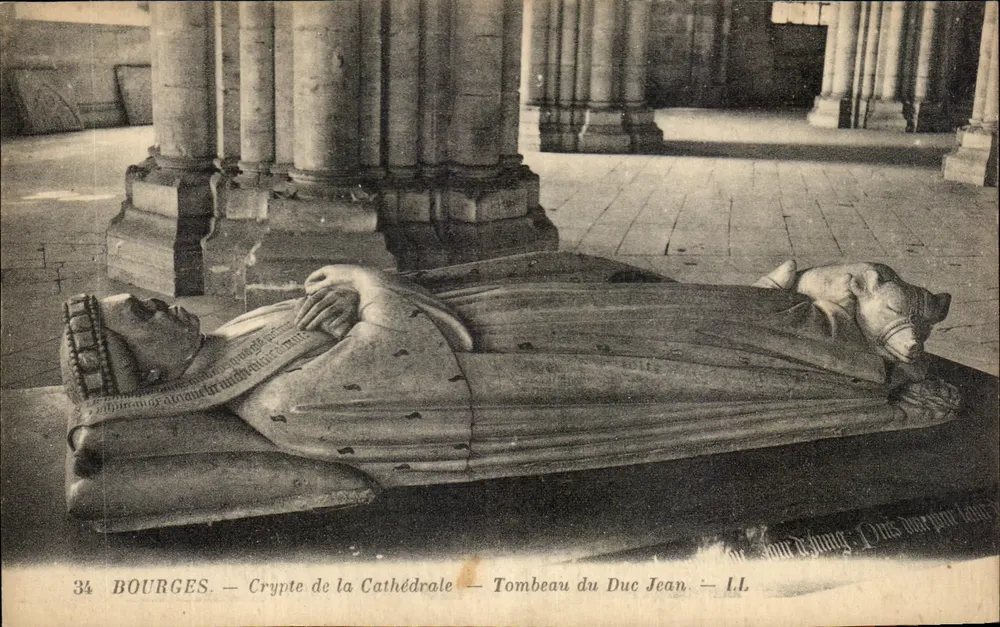 Bourges — Crypte da Catedral — Túmulo do Duque Jean — L.L. - Frente