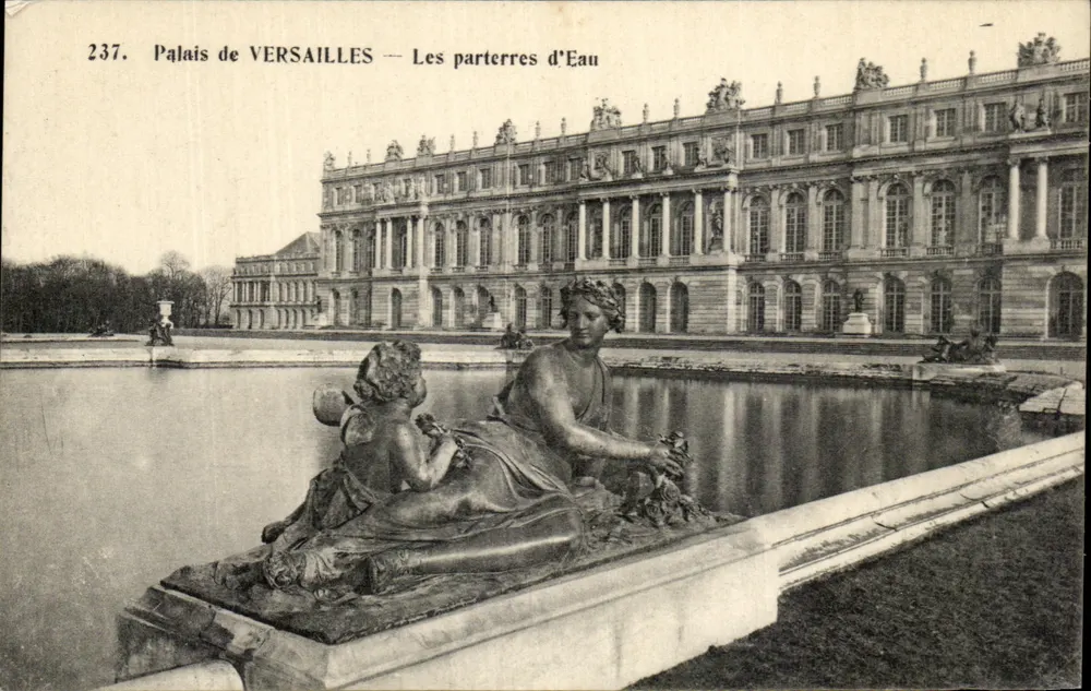 Palácio de VERSAILLES — Os parterres d'Eau — Edit. Manien, Versailles - Frente