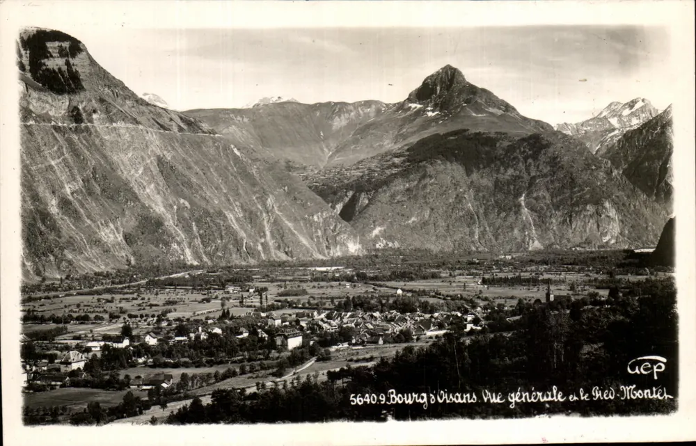Bourg d'Visans — Allgemeiner Blick am Fuße des Montel — CEP - Vorderseite