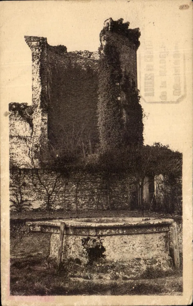 Château de la Madeleine — Tour Fendue et puits — éditeur : A. de la Madeleine - Frente