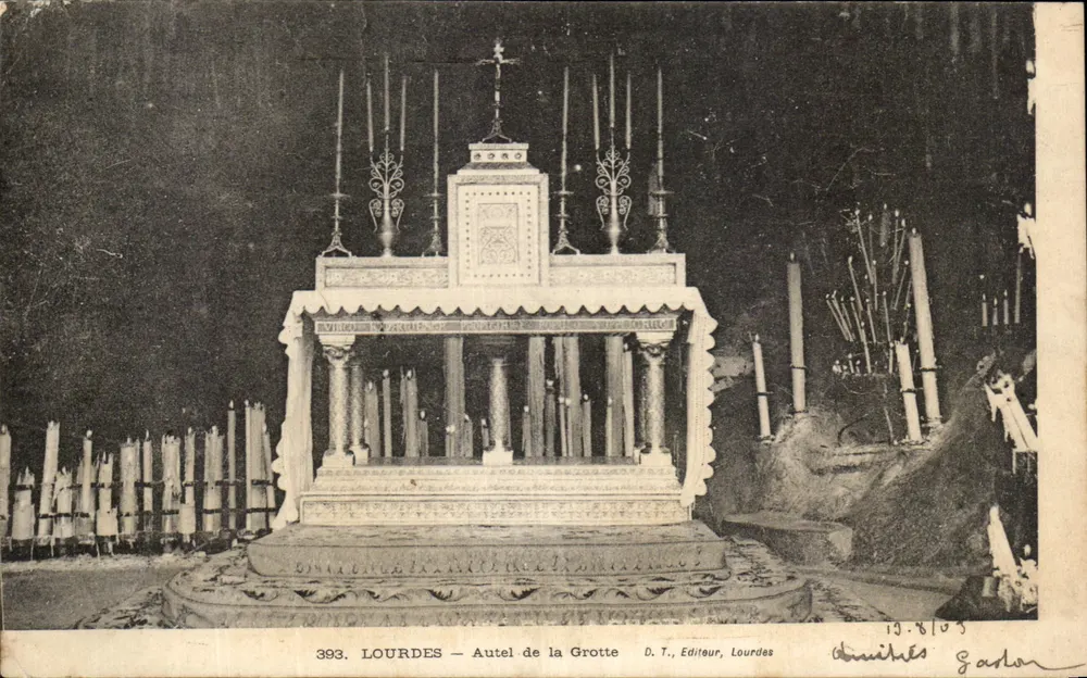 LOURDES — Altar van de Grot — D. T., Uitgever, Lourdes - Voorkant