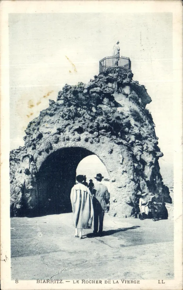 Biarritz — O Rochedo da Virgem — LL, n°8 - Frente