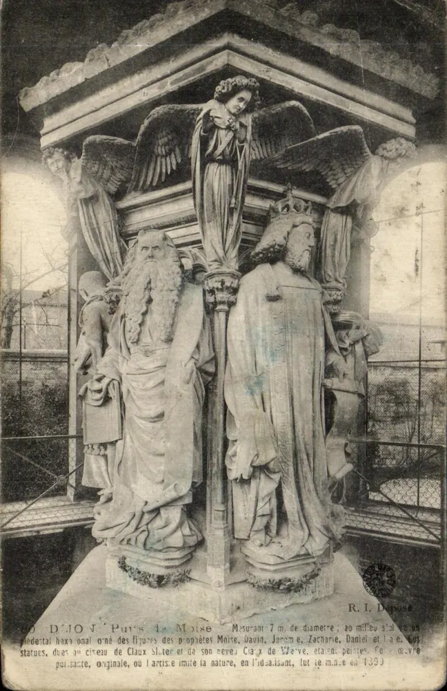 Statues des prophètes Moïse, David, Zacharie et Daniel — monument hexagonal — œuvre de Claux Slater et son neveu Claux de Wavre — éditeur R.I. Déposé - Frente