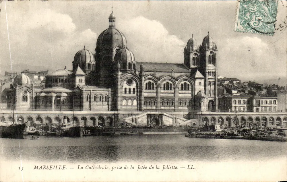 Marseille — Die Kathedrale, Ansicht von der Joliette-Jetty — LL. - Vorderseite