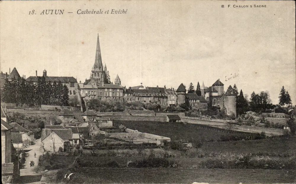Autun — Catedral e Arcebispo — B. F. Chalon s/ Saône - Frente