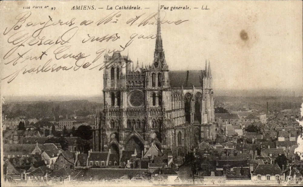 Amiens — La Cathédrale — Vue générale — LL. — Visa Paris n° 97 - Recto